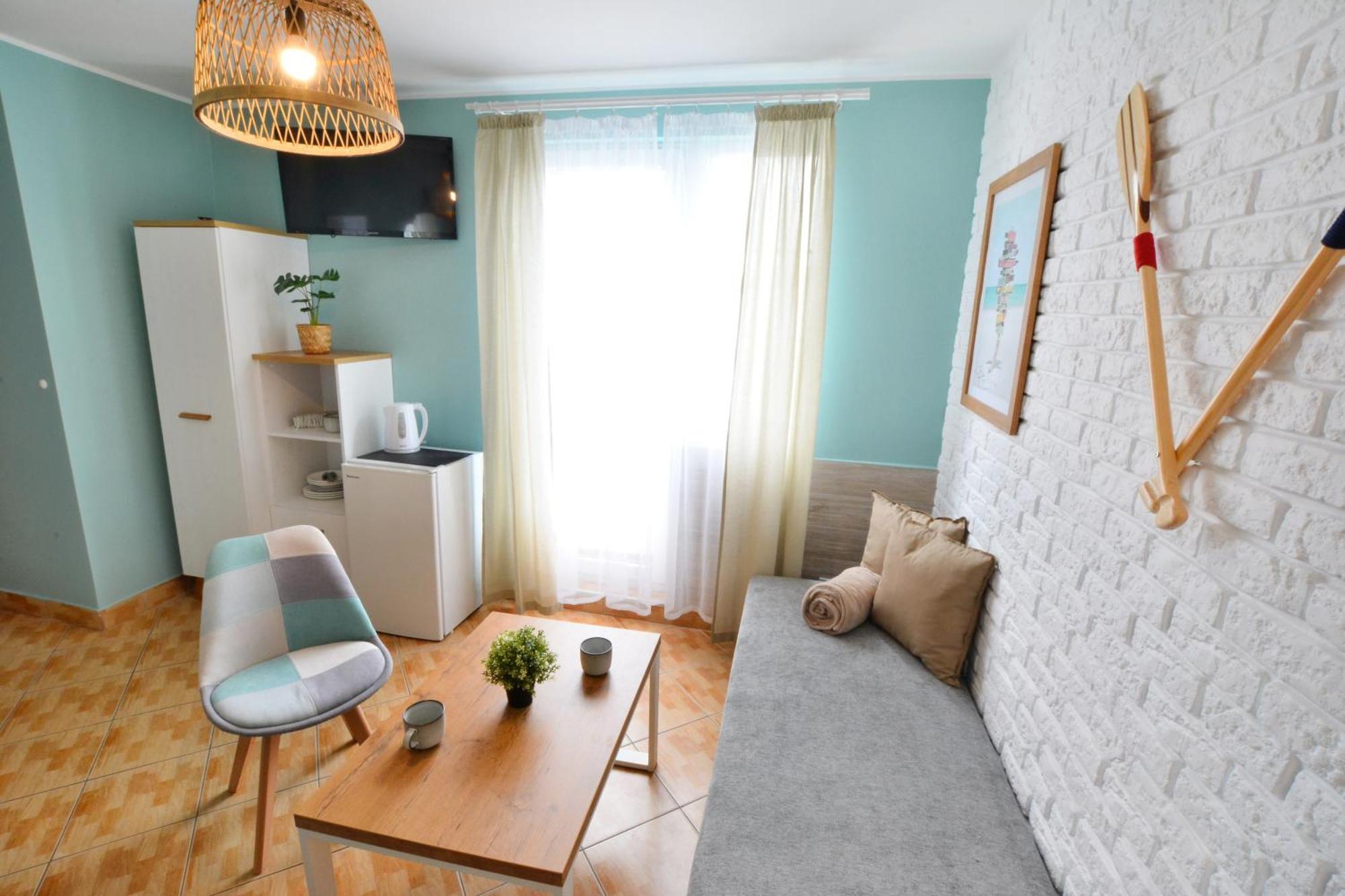 Czarmorza Pokoje Goscinne ミエルノ 部屋 写真