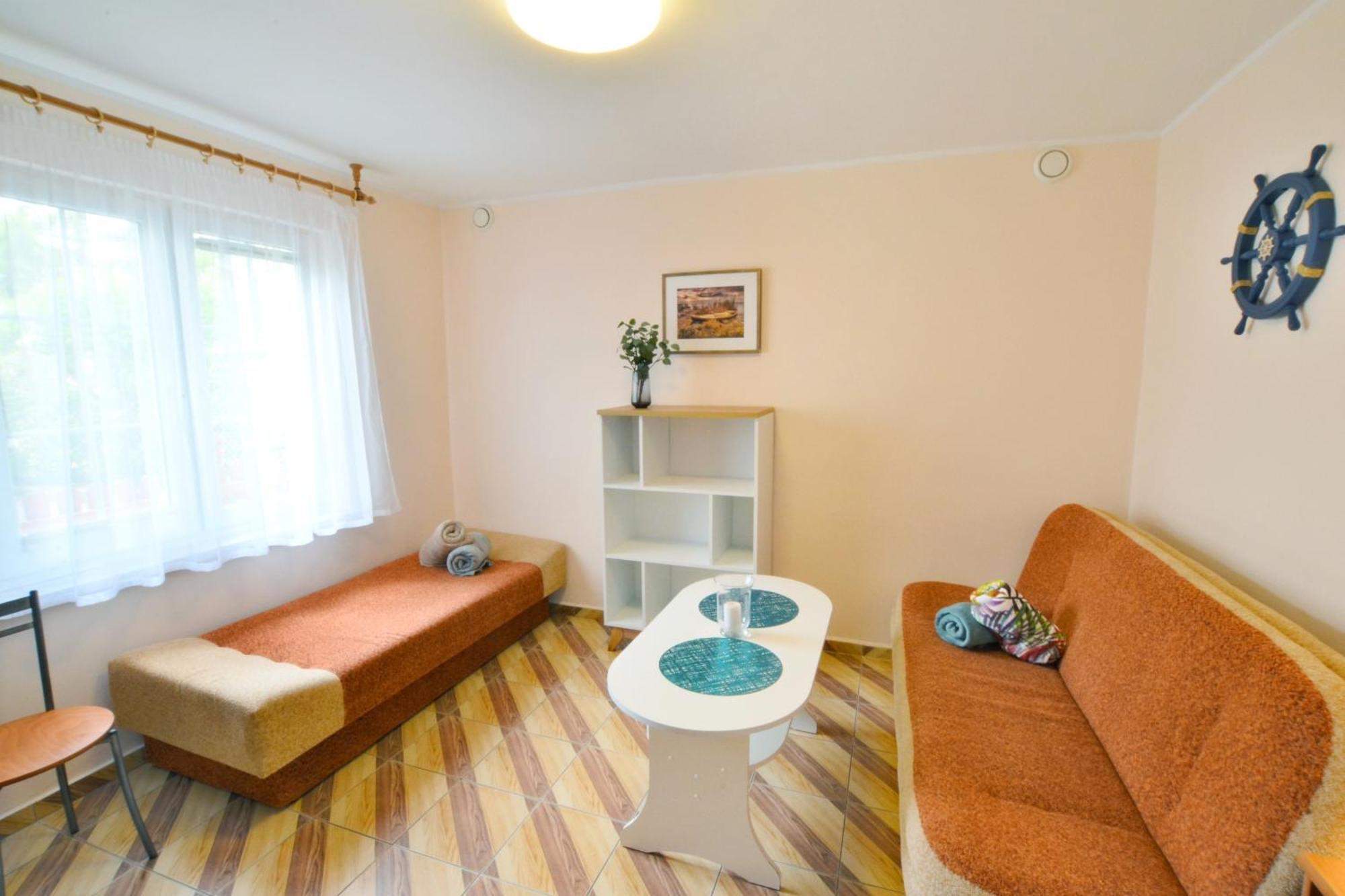 Czarmorza Pokoje Goscinne ミエルノ 部屋 写真