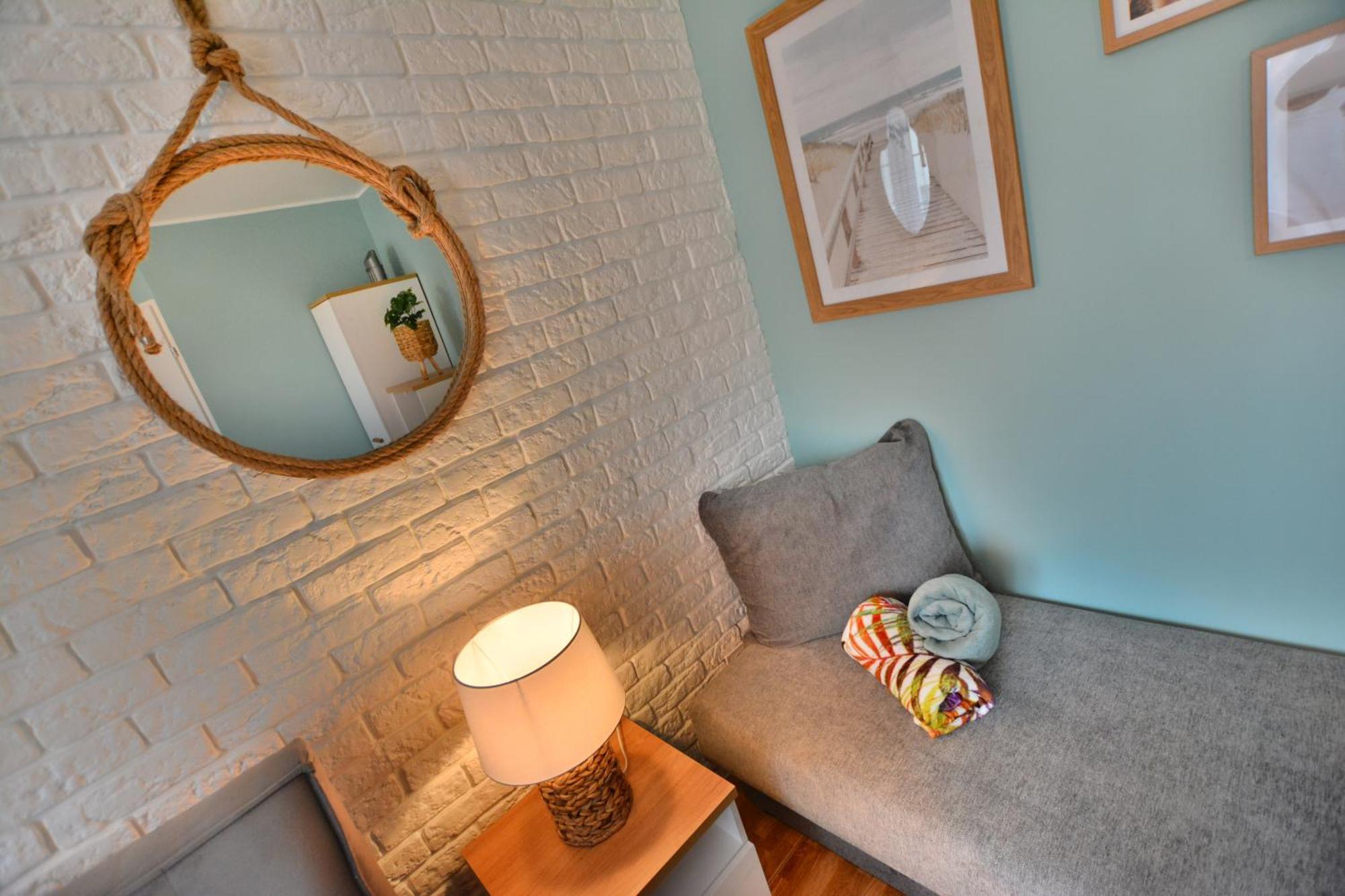 Czarmorza Pokoje Goscinne ミエルノ 部屋 写真
